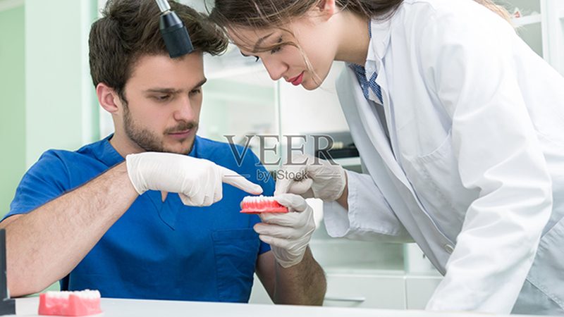 根管治疗，为何三次疗程？费用如何？**
